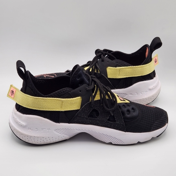 Nike Huarache Type Black 2019 - Picture 5 of 10